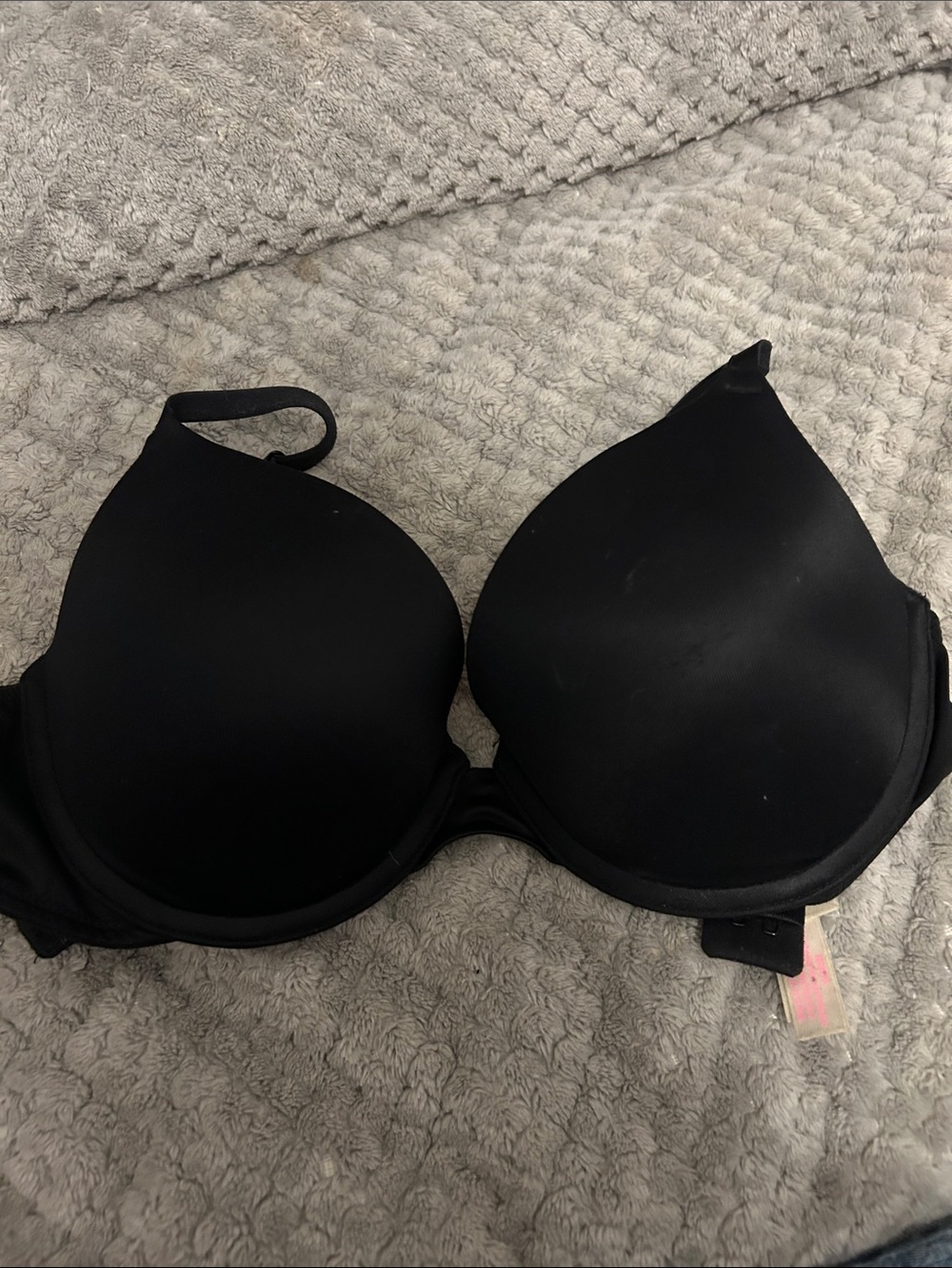PINK Victoria's Secret Black Push-Up T-Shirt Bra